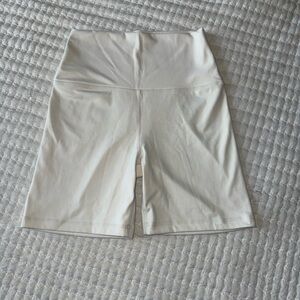 SET Active Cream Bike Shorts